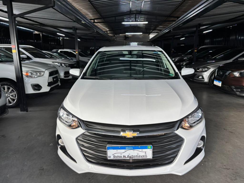 CHEVROLET Onix Sedan - Foto