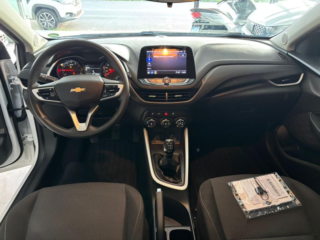 CHEVROLET Onix Sedan - Foto