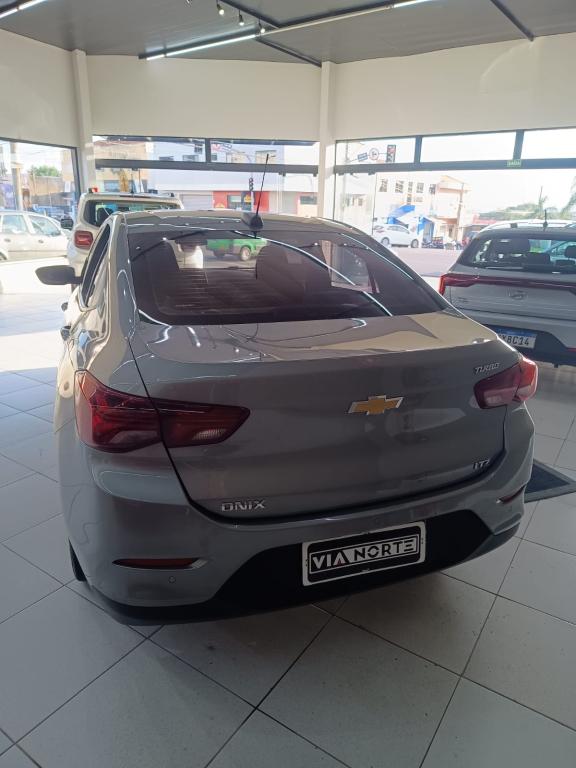 CHEVROLET Onix Sedan - Foto