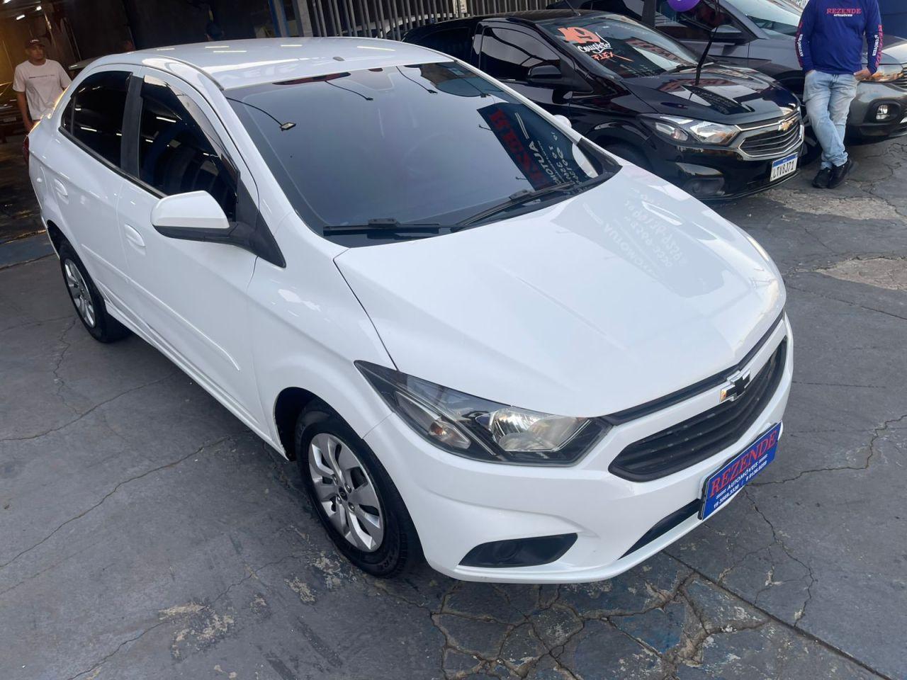 CHEVROLET Onix Sedan - Foto