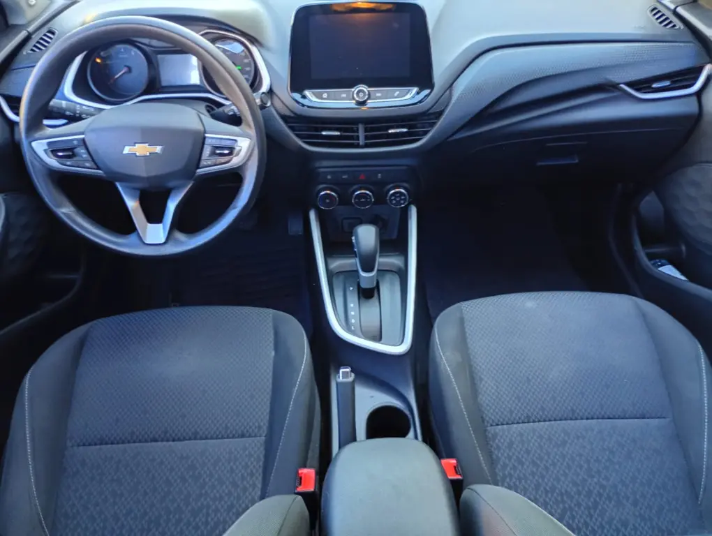CHEVROLET Onix Sedan - Foto