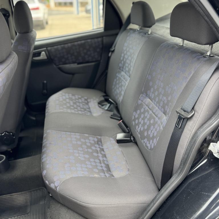 CHEVROLET Prisma - Foto