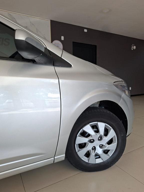 CHEVROLET Prisma - Foto