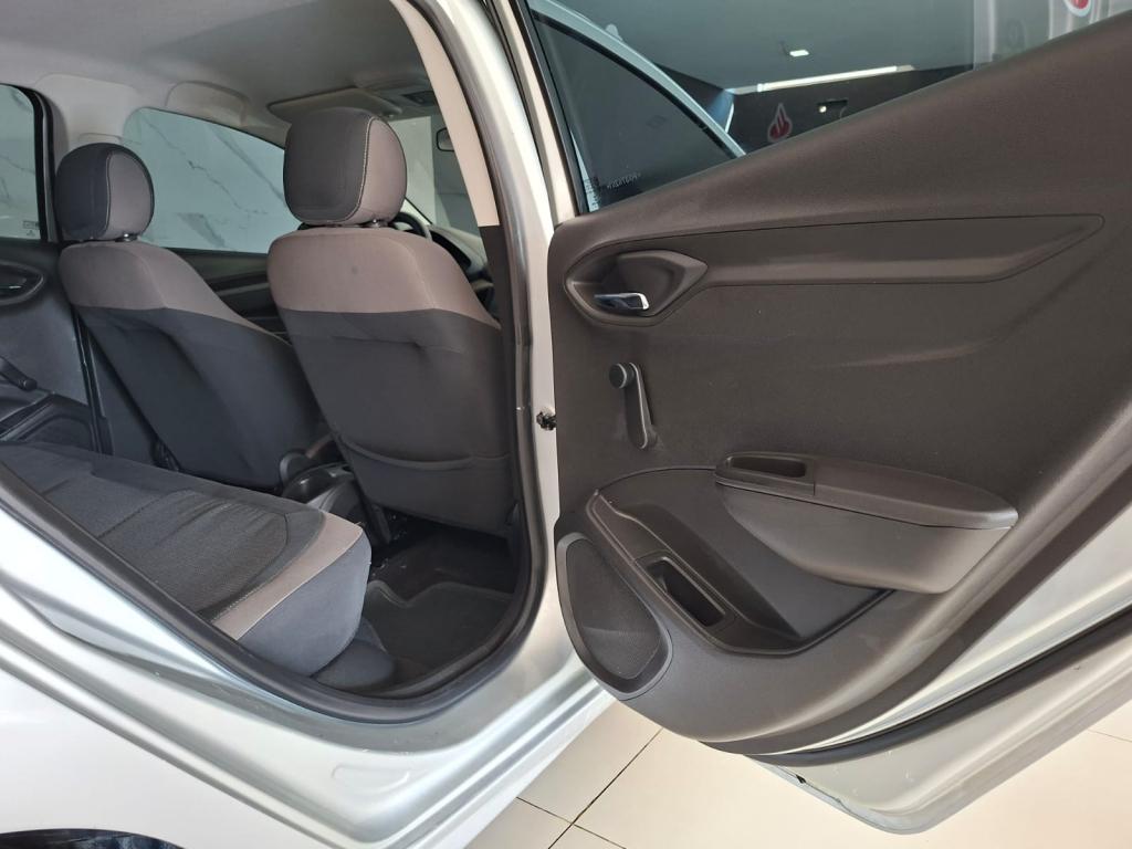 CHEVROLET Prisma - Foto