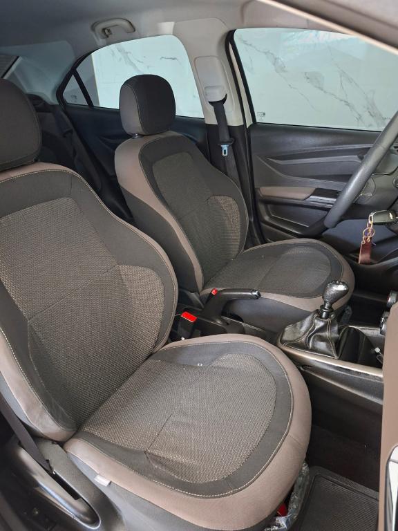 CHEVROLET Prisma - Foto