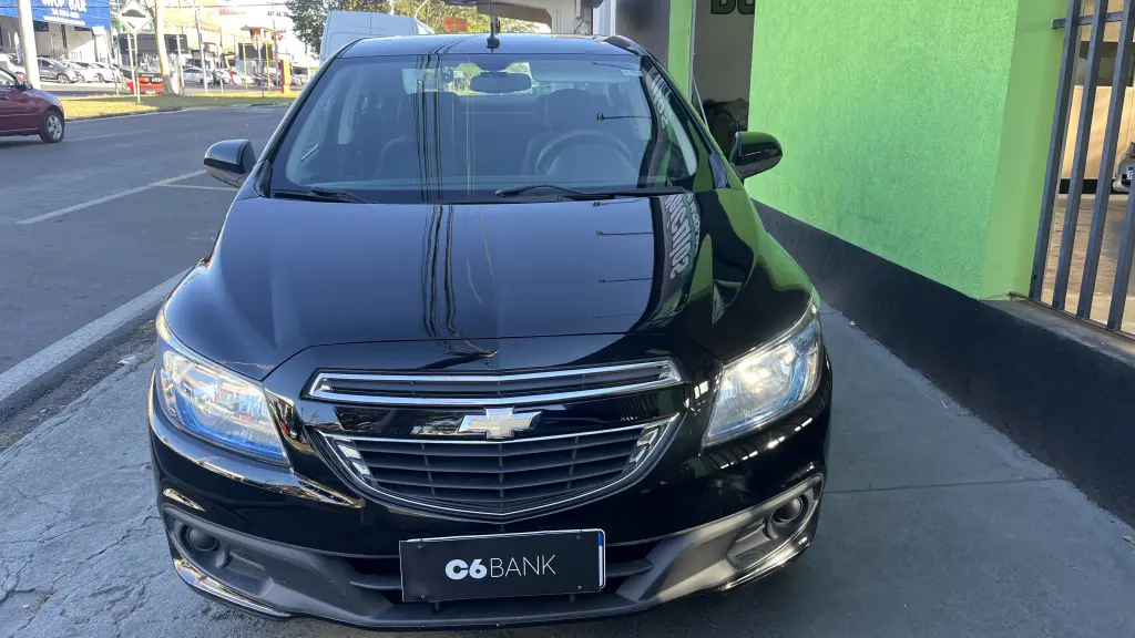 CHEVROLET Prisma - Foto