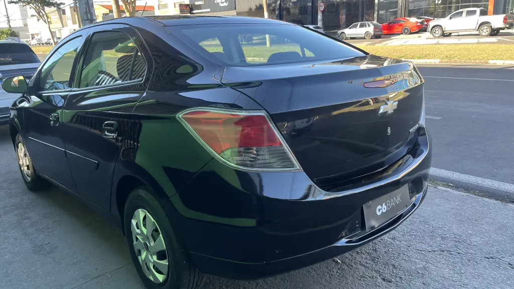 CHEVROLET Prisma - Foto