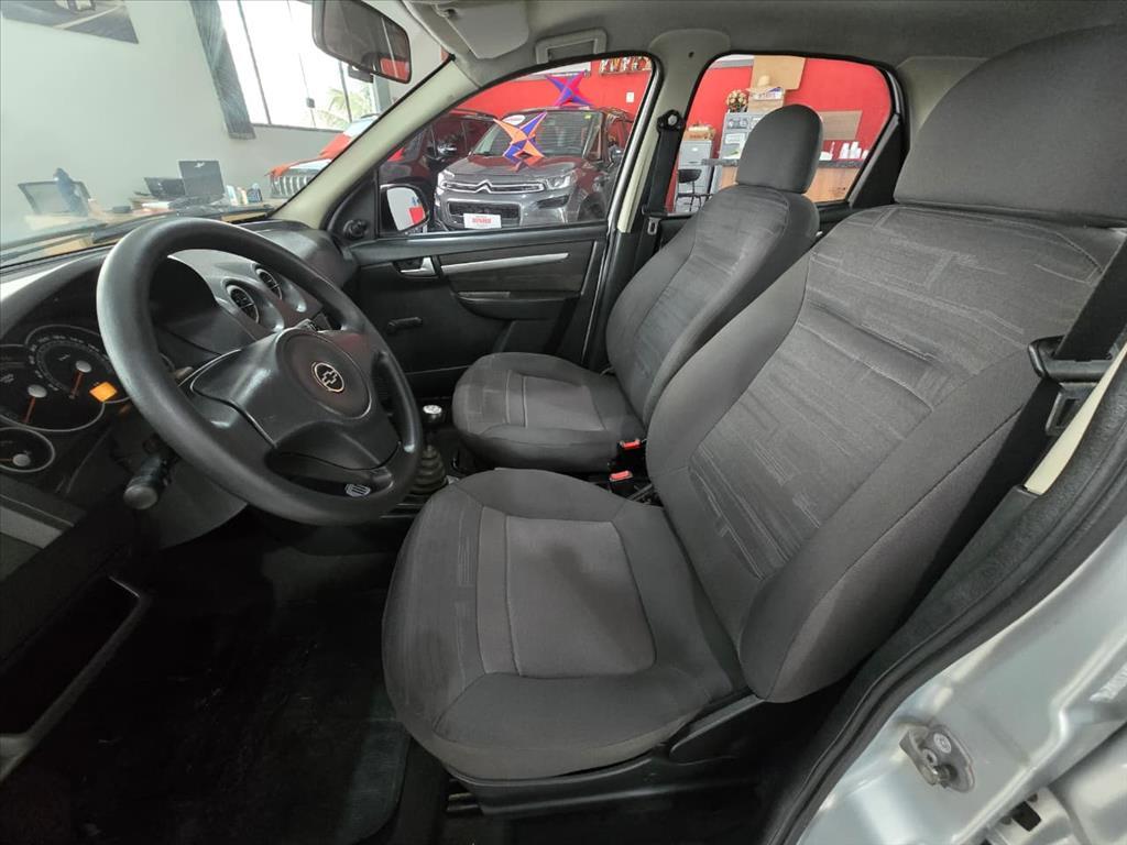 CHEVROLET Prisma - Foto