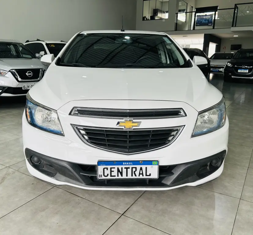 CHEVROLET Prisma - Foto