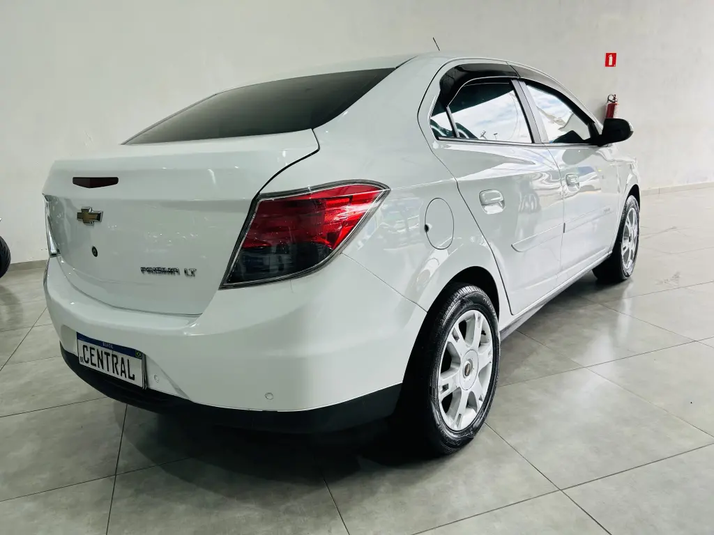 CHEVROLET Prisma - Foto