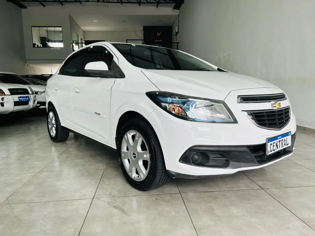 CHEVROLET Prisma - Foto