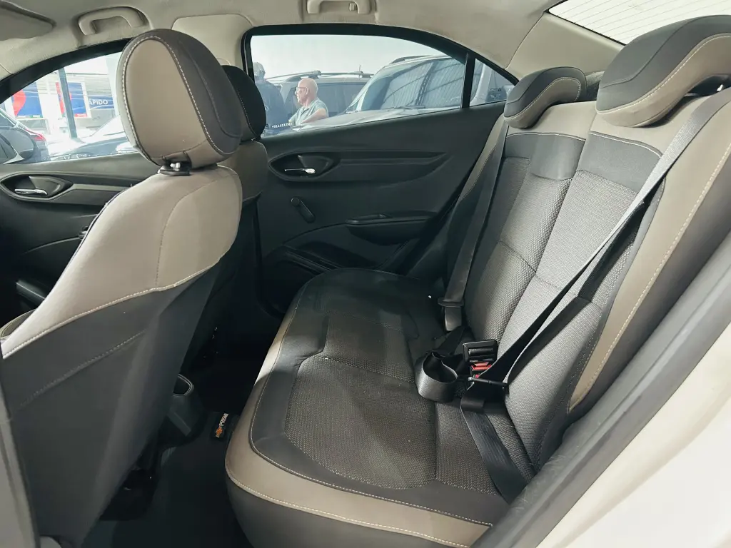 CHEVROLET Prisma - Foto