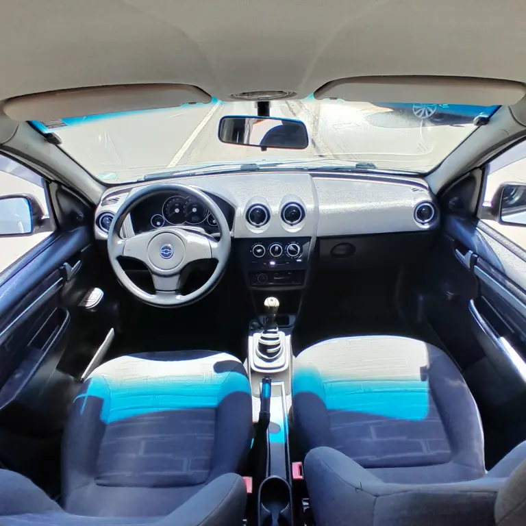 CHEVROLET Prisma - Foto