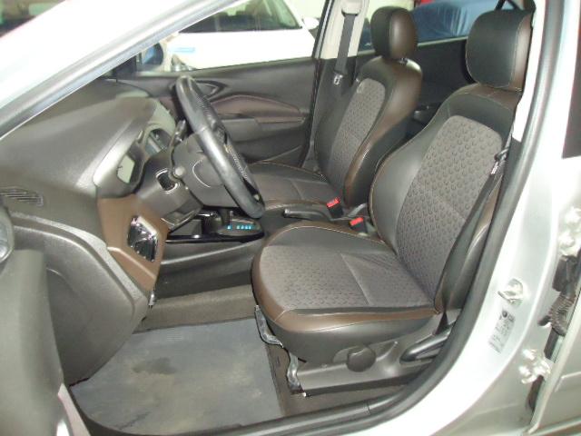 CHEVROLET Prisma - Foto