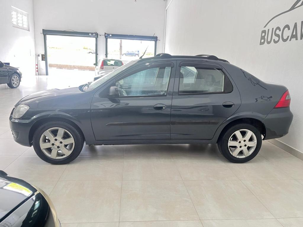 CHEVROLET Prisma - Foto