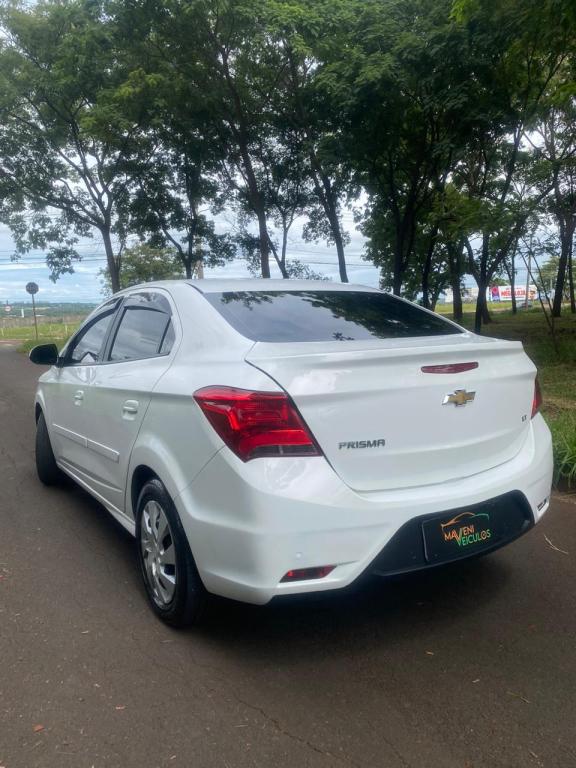 CHEVROLET Prisma - Foto