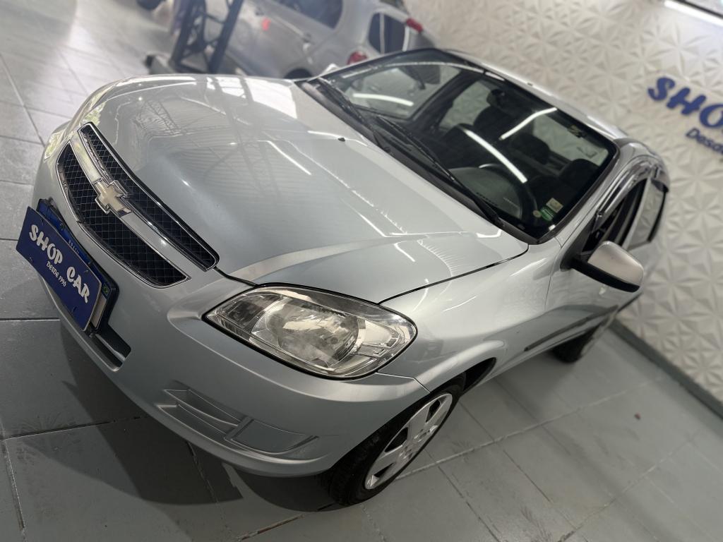 CHEVROLET Prisma - Foto