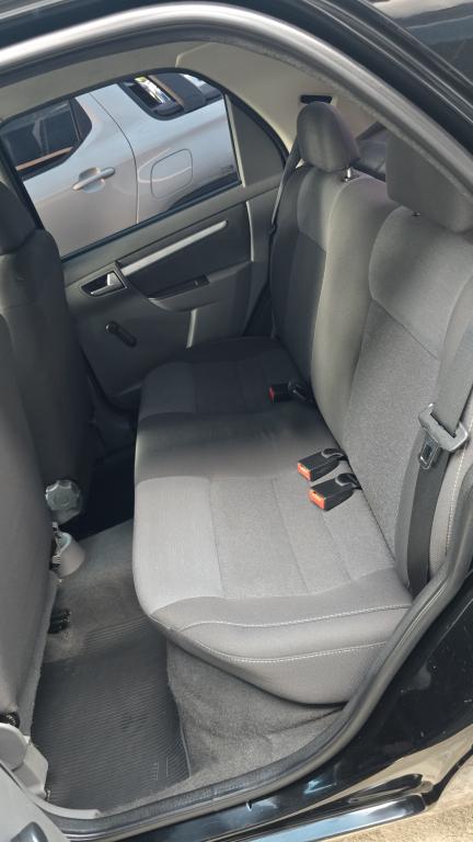 CHEVROLET Prisma - Foto