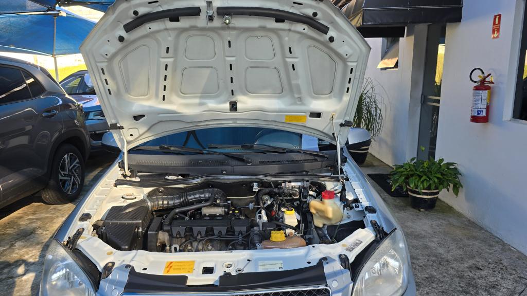 CHEVROLET Prisma - Foto