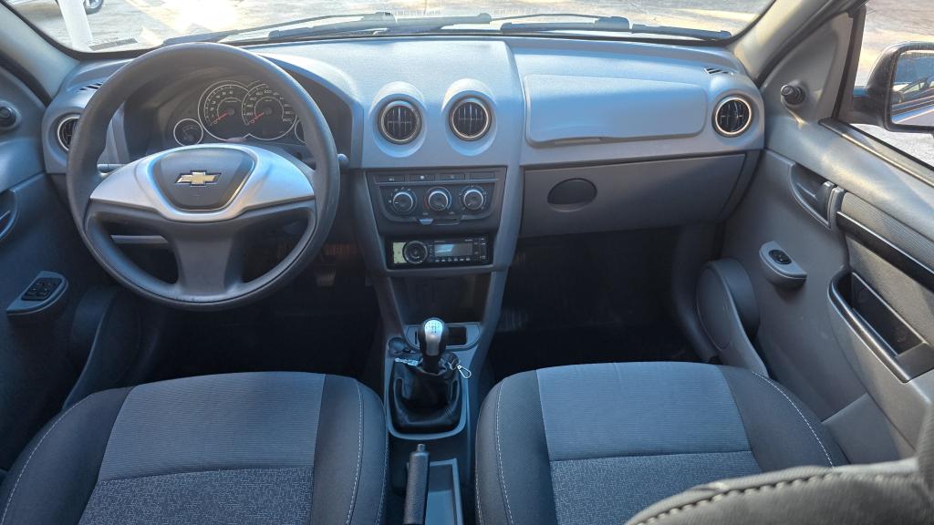 CHEVROLET Prisma - Foto