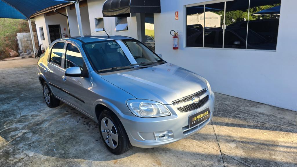 CHEVROLET Prisma