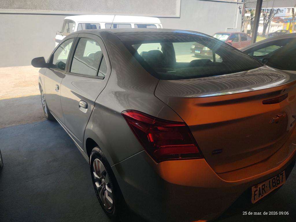 CHEVROLET Prisma - Foto