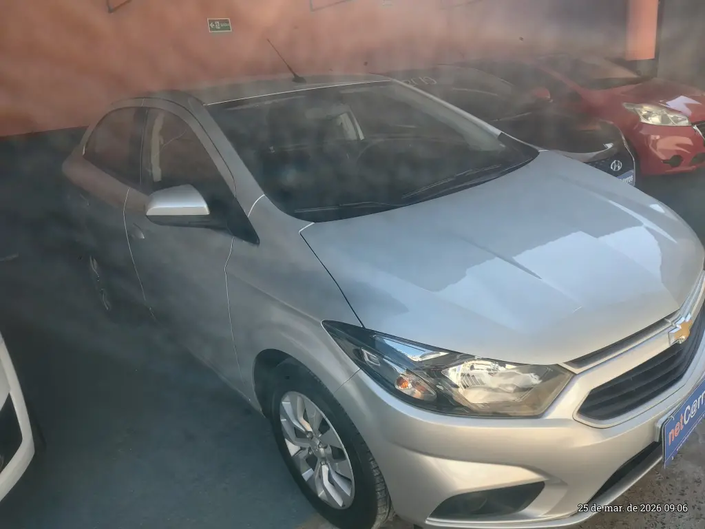 CHEVROLET Prisma - Foto