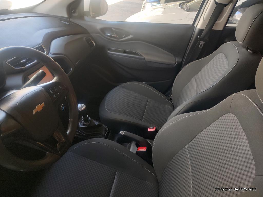 CHEVROLET Prisma - Foto