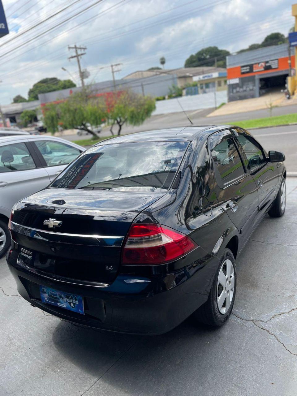 CHEVROLET Prisma - Foto