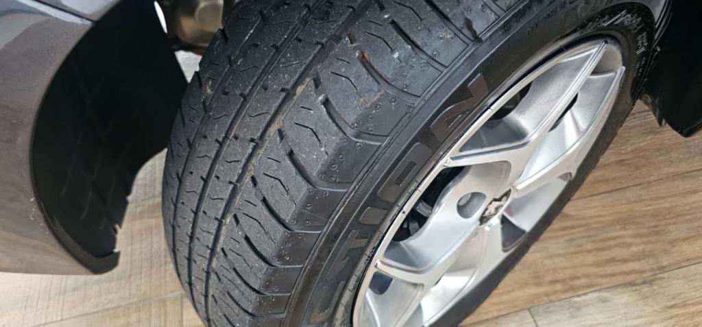 CHEVROLET Prisma - Foto