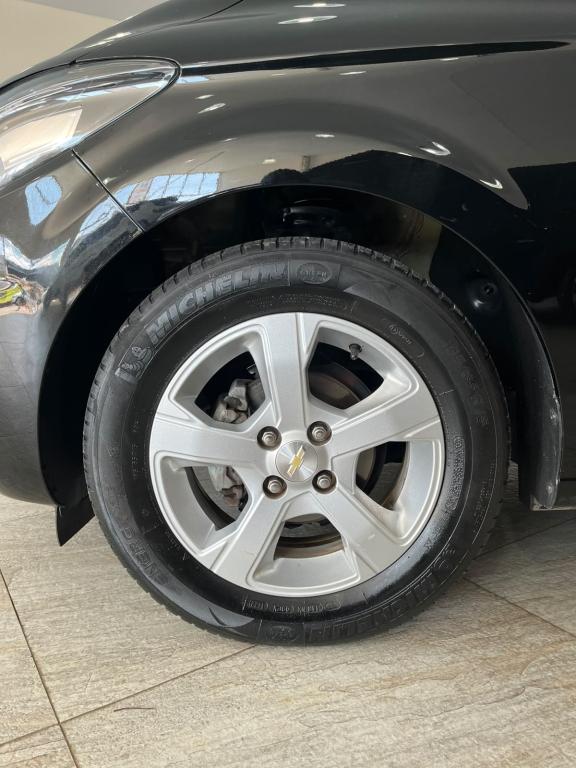 CHEVROLET Prisma - Foto