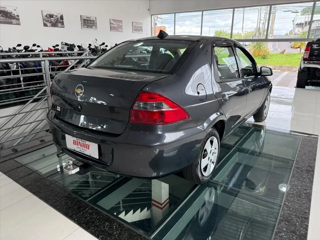 CHEVROLET Prisma - Foto