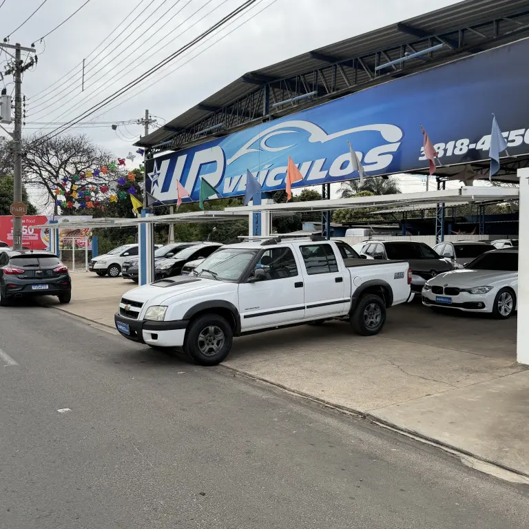 CHEVROLET S10
