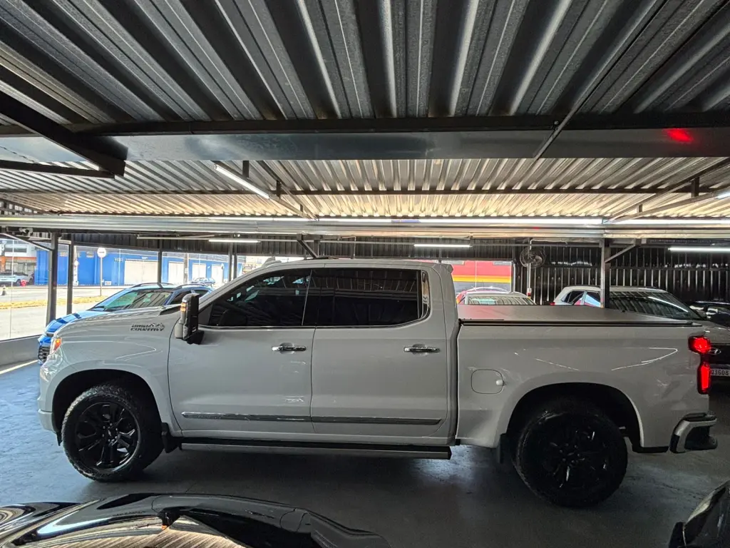 CHEVROLET Silverado - Foto