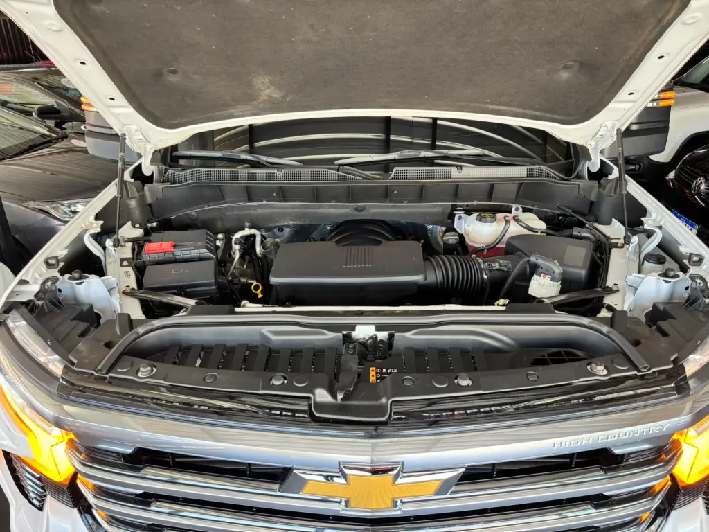 CHEVROLET Silverado - Foto