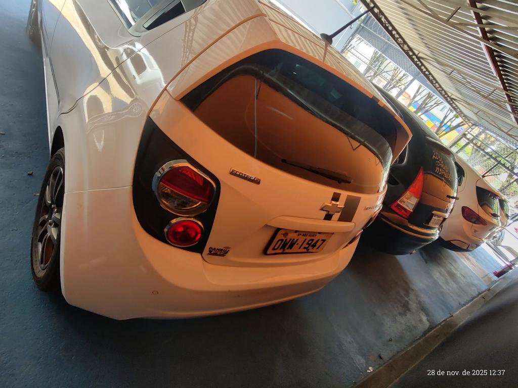 CHEVROLET Sonic Hatch - Foto