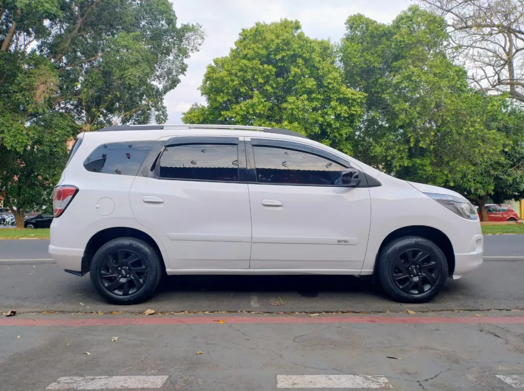 CHEVROLET Spin - Foto