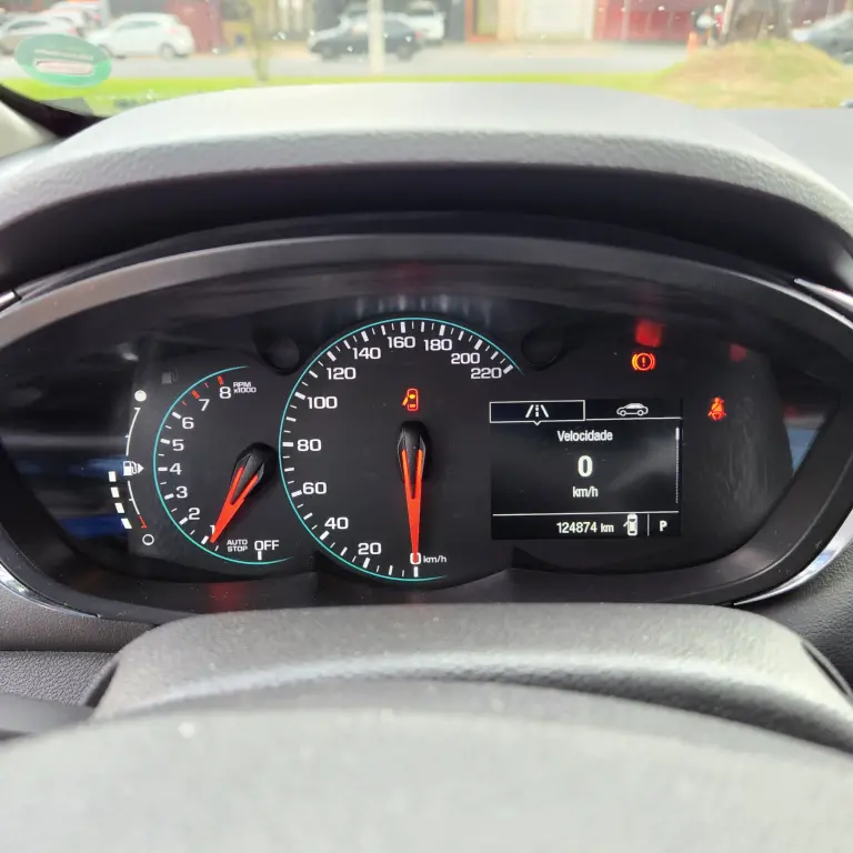 CHEVROLET Tracker - Foto