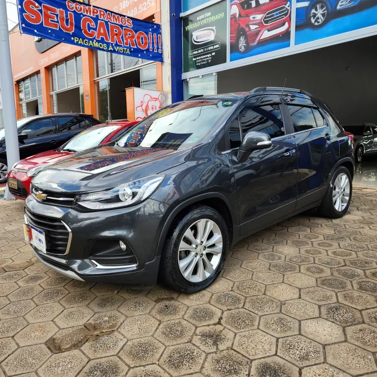 CHEVROLET Tracker - Foto
