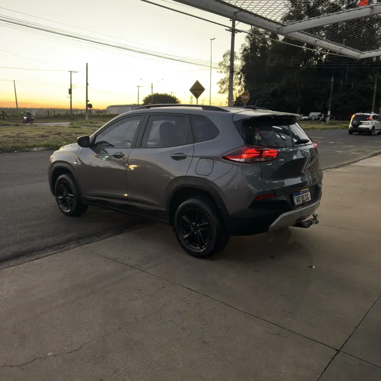 CHEVROLET Tracker - Foto