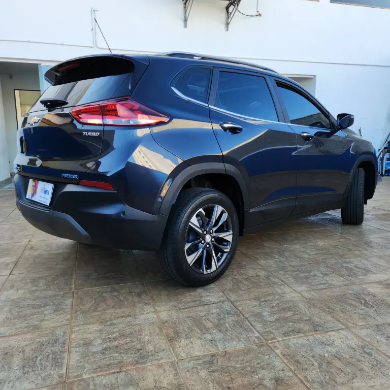 CHEVROLET Tracker - Foto