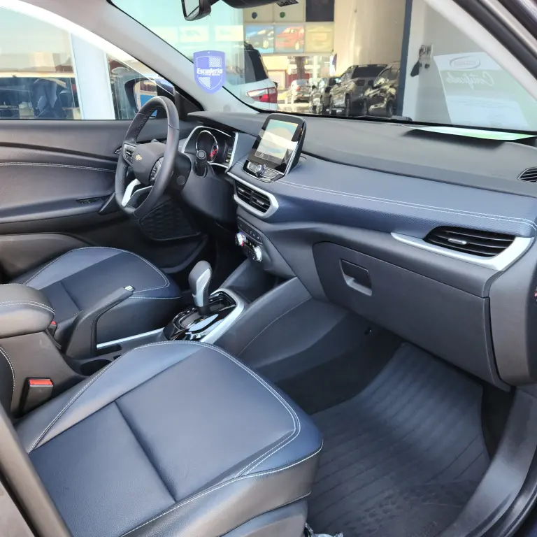 CHEVROLET Tracker - Foto