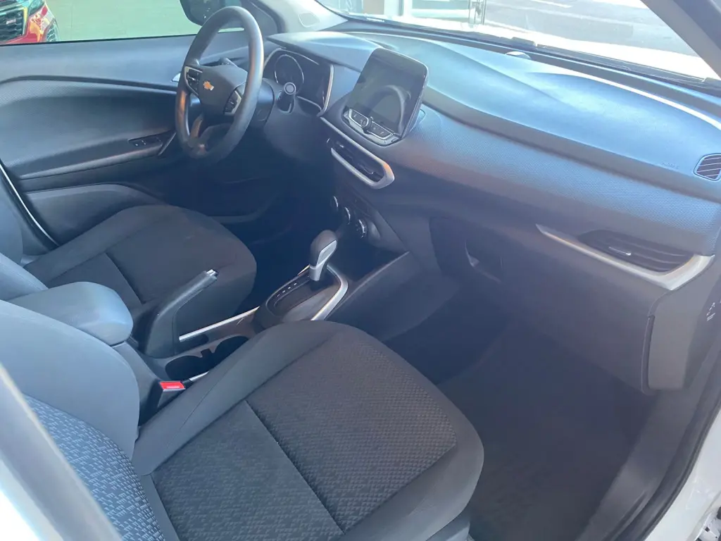 CHEVROLET Tracker - Foto