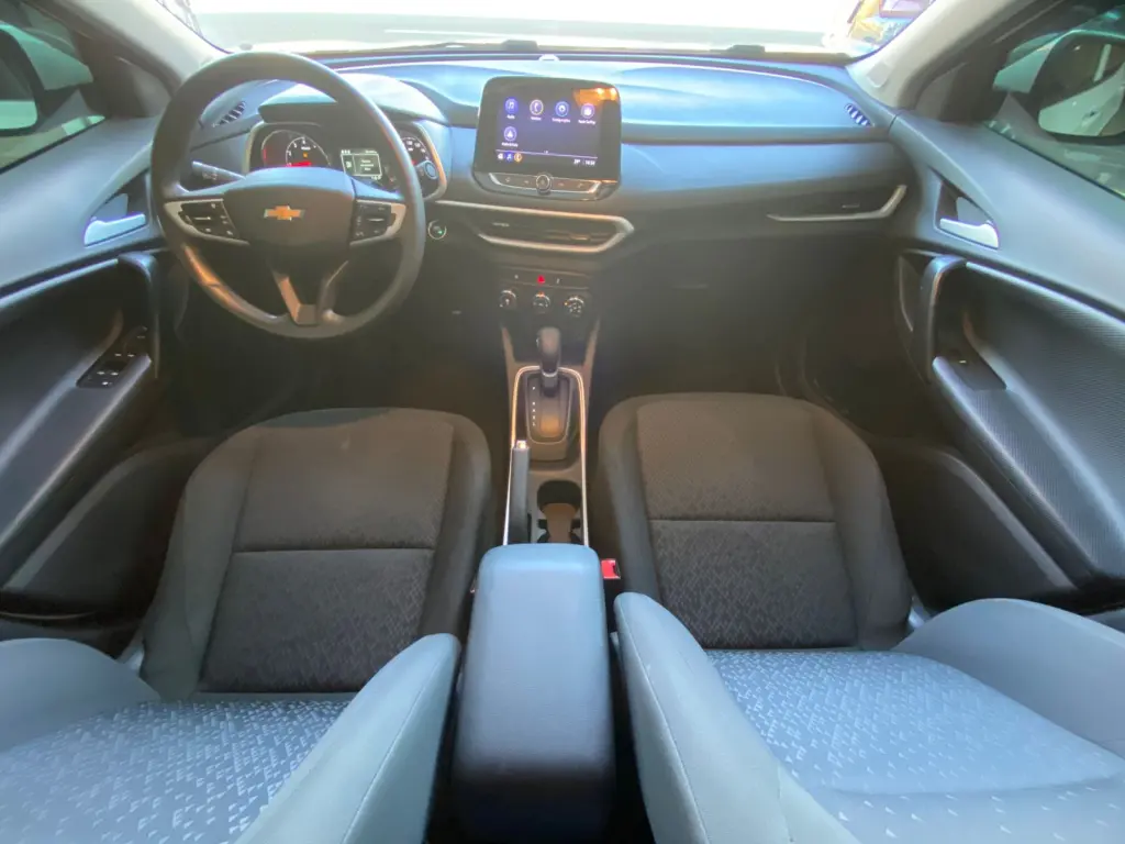 CHEVROLET Tracker - Foto