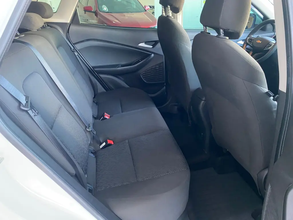 CHEVROLET Tracker - Foto