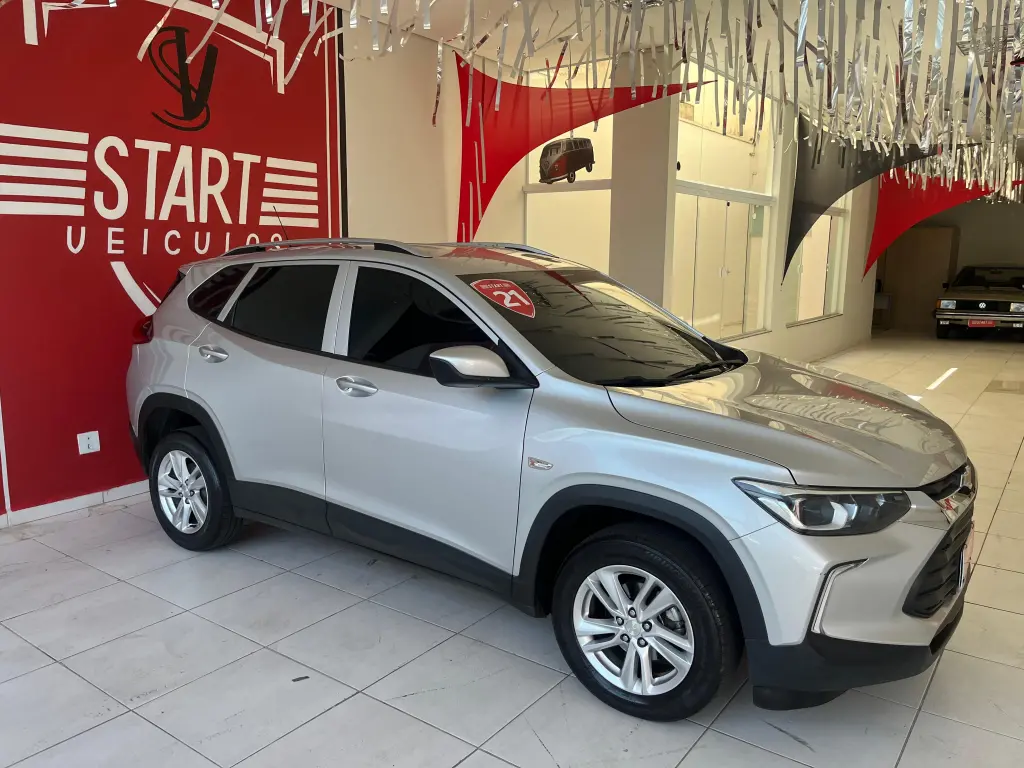 CHEVROLET Tracker - Foto