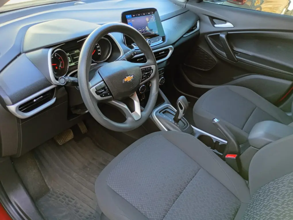 CHEVROLET Tracker - Foto