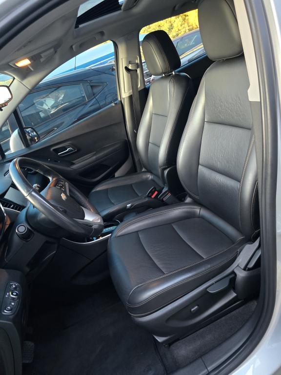 CHEVROLET Tracker - Foto