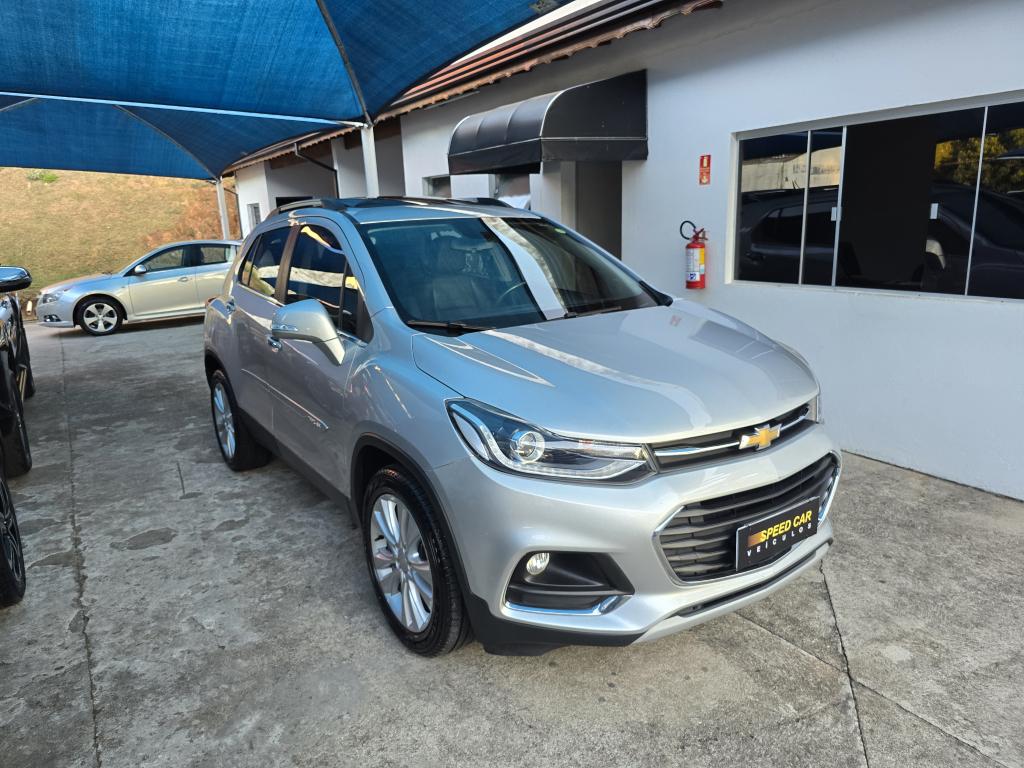 CHEVROLET Tracker - Foto
