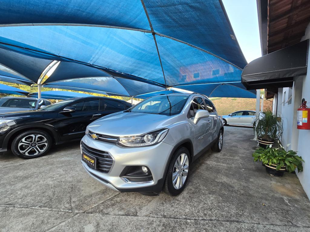 CHEVROLET Tracker - Foto